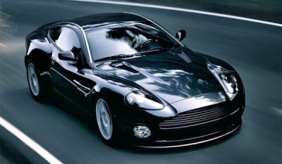 Aston martin стал на треть итальянским