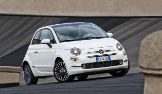 Fiat назвал цены на обновленный хэтчбек 500
