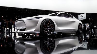 Mercedes-benz concept style coupe показали на видео за несколько дней до мирового дебюта в пекине