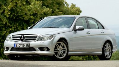 «Третьи» mercedes-benz c-class